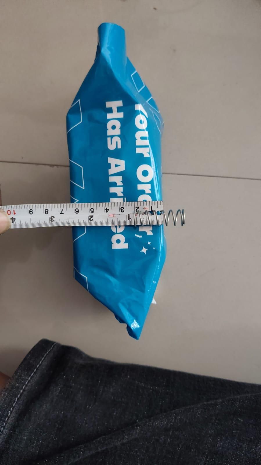 Vintage Audio Mini Keychain - Retro Sound & Style! - Eazylife India